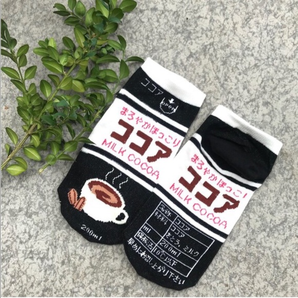 2 for $30! Women’s Harajuku Japanese ankle sock - Picture 3 of 7